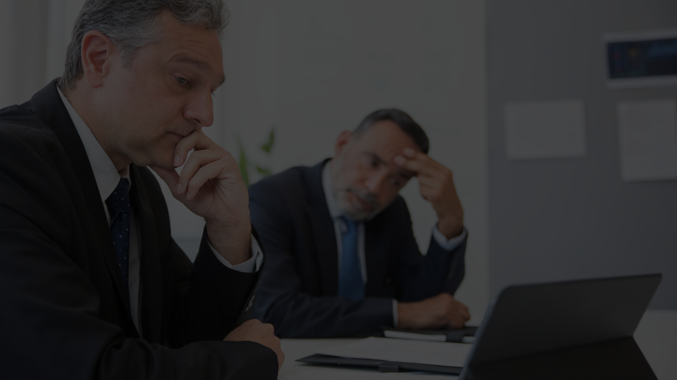 Advogado empresarial especializado em renegociação de dívidas e proteção patrimonial